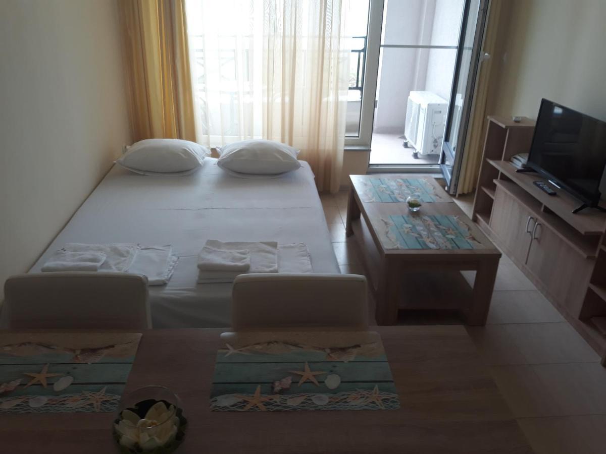 Apartment таня 8 *
