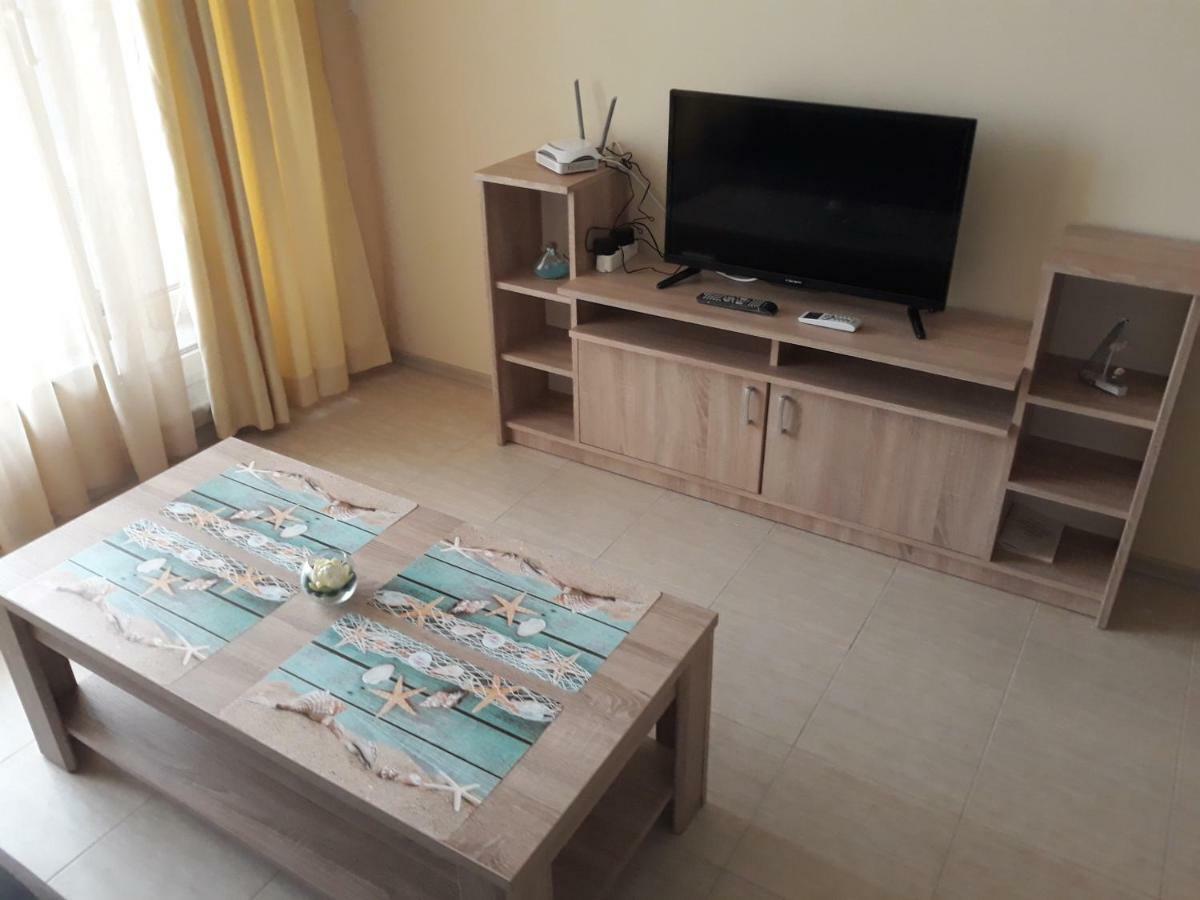 таня 8 Apartment Pomorie